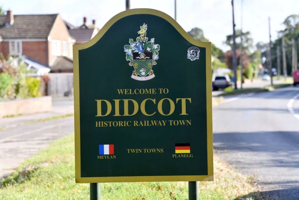Welcome to didcot historic railway town - didcot taxi